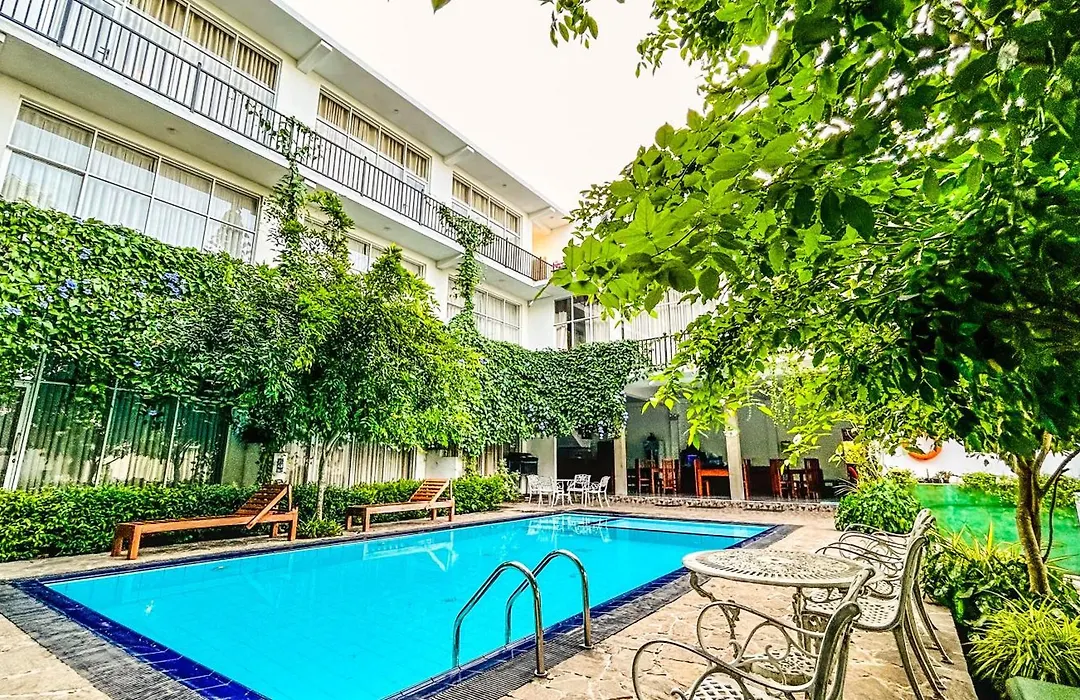 Salubrious Resort-1
