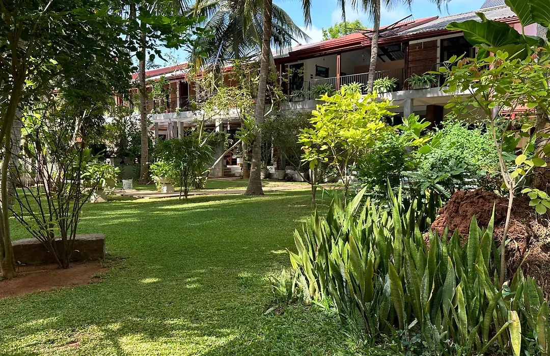 Hotel Heladiv-1