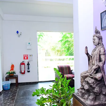 Hotel Moonstone-2