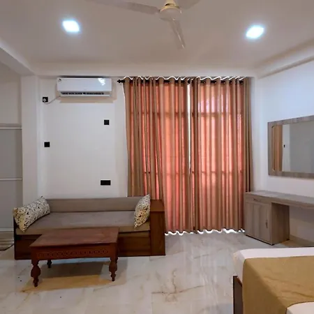 Thinaya Lake Resort-2