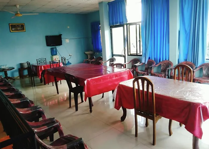 Sunila Family Rest Anuradhapura Hotel