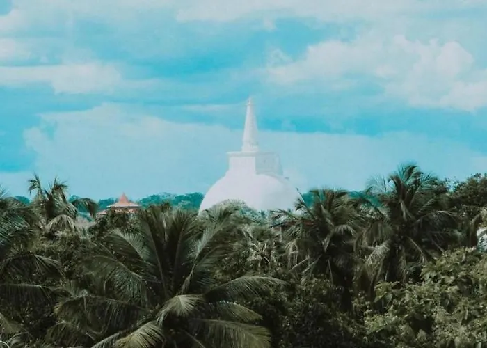 Ambula Food Court Hotel Anuradhapura