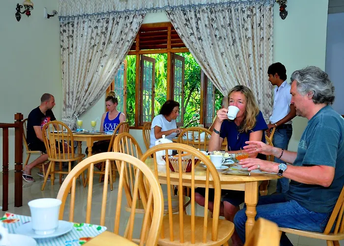 London Palace Anurâdhapura