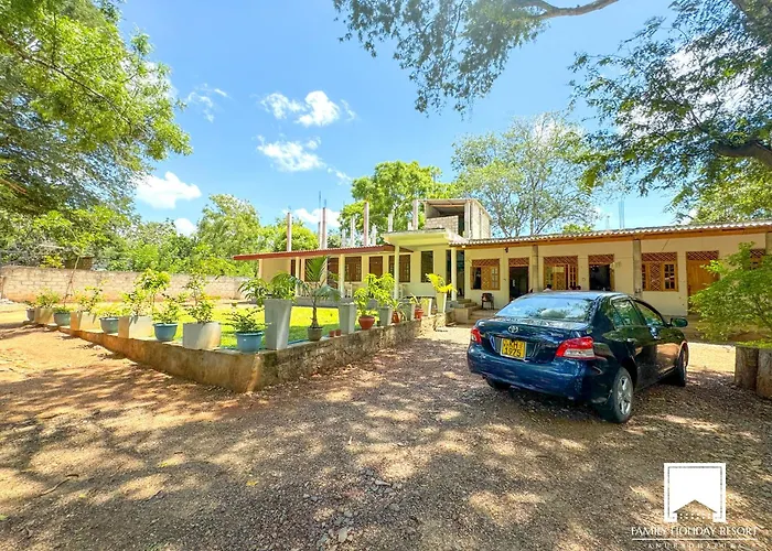 Family Holiday Resort Anuradhapura