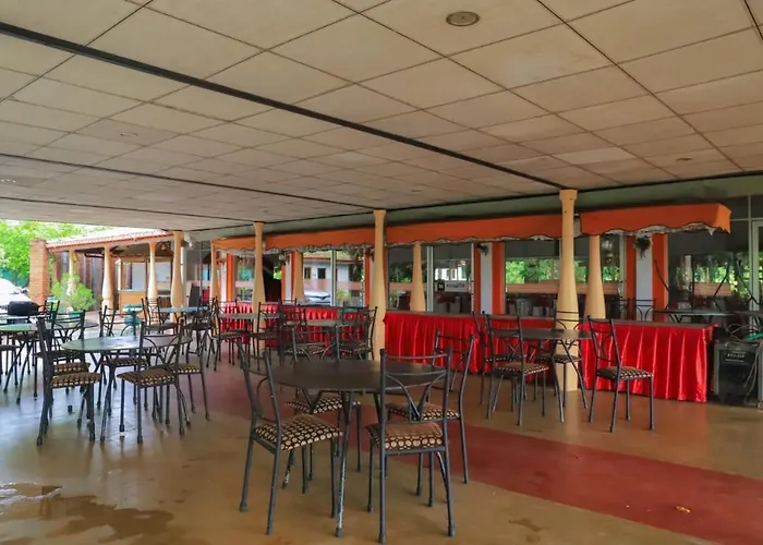Dulmini Inn Anuradhapura