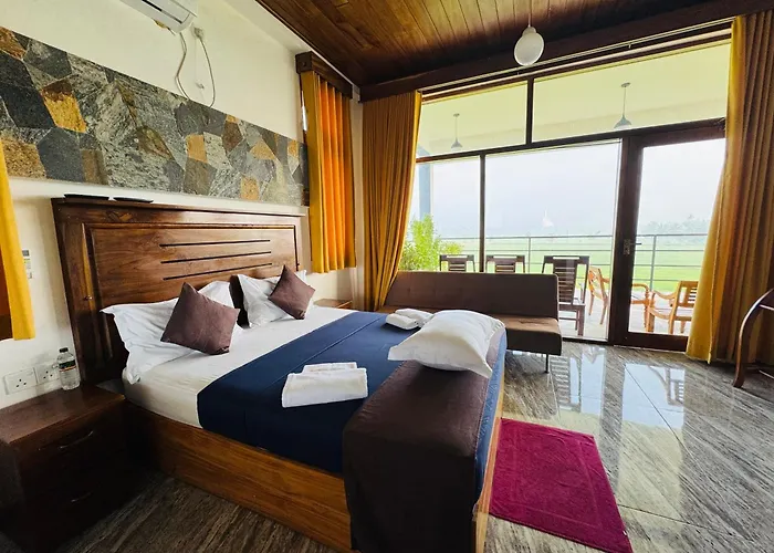 Stupas Vista Hotel Anuradhapura