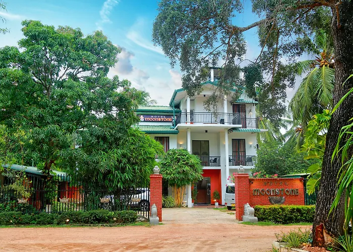 Hotel Moonstone Anuradhapura