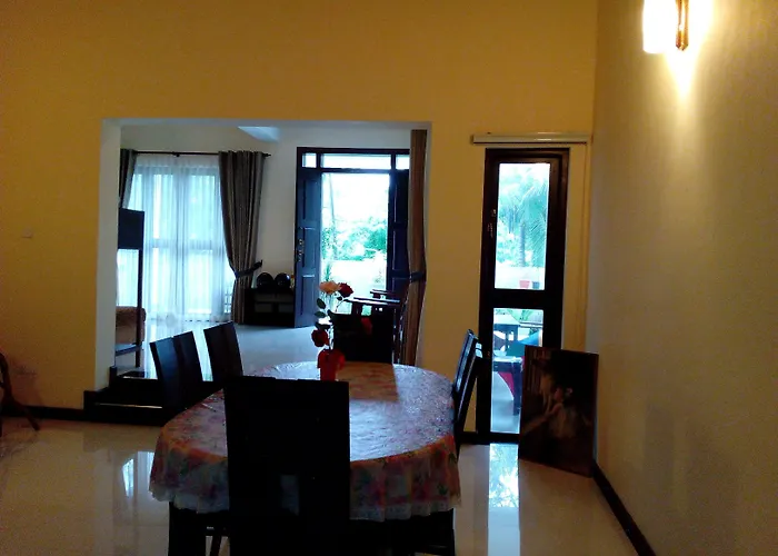 Balcony Rest Hotel Anuradhapura