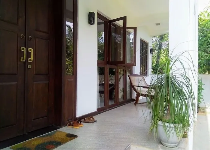 Balcony Rest Hotel Anuradhapura