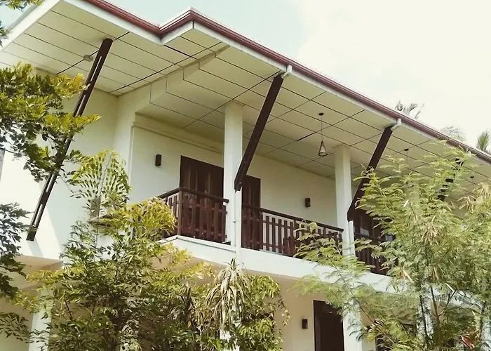Balcony Rest Hotel Anuradhapura
