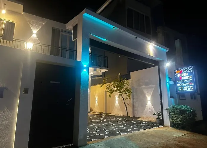 Seven Crest Hotel Anuradhapura