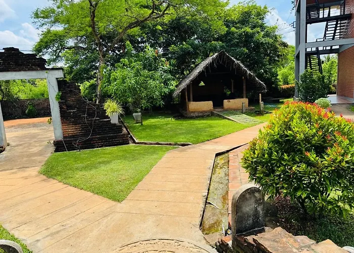 Monaara Leisure - Anuradhapura
