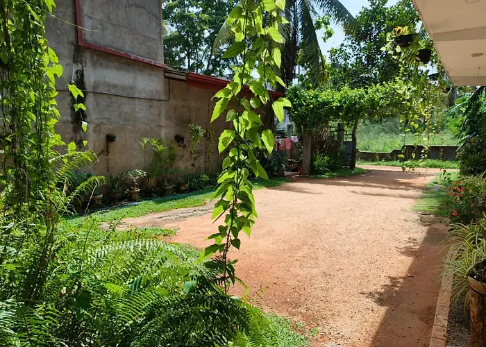 Lake Edge Resort Anuradhapura