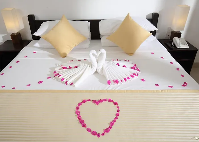 The Lakeside At Nuwarawewa Anuradhapura